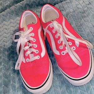 barely worn pink vans